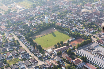 Vue aérienne de FC Palatia Böhl eV à le quartier Böhl in Böhl-Iggelheim dans le département Rhénanie-Palatinat, Allemagne
