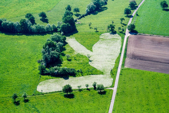 Ernolsheim-lès-Saverne dans le département Bas Rhin, France vue d'en haut