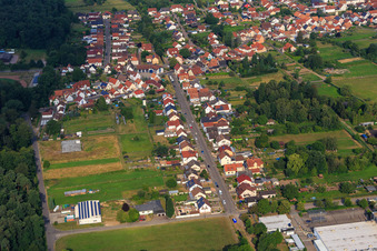 Vue aérienne de Dans les jardins Bosch à le quartier Schaidt in Wörth am Rhein dans le département Rhénanie-Palatinat, Allemagne