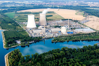 Vue aérienne de Centrale nucléaire à Philippsburg dans le département Bade-Wurtemberg, Allemagne