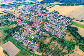Photographie aérienne de Vue de la ville depuis le nord-ouest à le quartier Staffort in Stutensee dans le département Bade-Wurtemberg, Allemagne