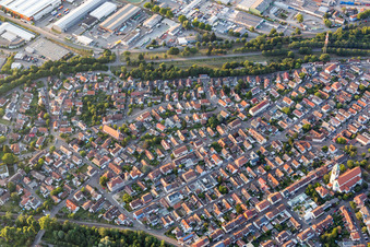 Vue aérienne de Quartier Daxlanden in Karlsruhe dans le département Bade-Wurtemberg, Allemagne