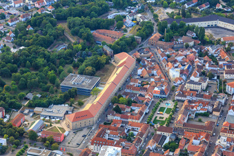 Vue aérienne de Campus universitaire FTSK Germersheim à Germersheim dans le département Rhénanie-Palatinat, Allemagne