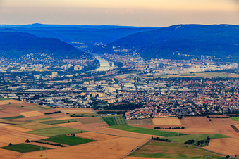 Vue aérienne de Vue de la ville depuis l'ouest à le quartier Pfaffengrund-Nord in Heidelberg dans le département Bade-Wurtemberg, Allemagne