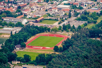Vue aérienne de Stade de football du SV Rülzheim 1920 eV à Rülzheim dans le département Rhénanie-Palatinat, Allemagne
