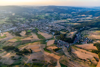 Vue aérienne de Du sud-est à Fürth dans le département Hesse, Allemagne