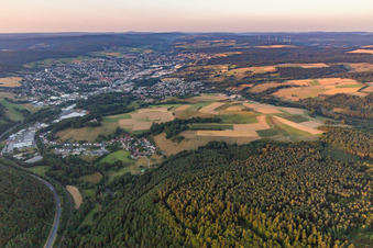 Vue aérienne de Du nord à Michelstadt dans le département Hesse, Allemagne