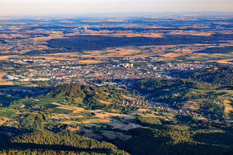Vue aérienne de Vue de la ville sur la Bergstrasse depuis l'est à Bensheim dans le département Hesse, Allemagne