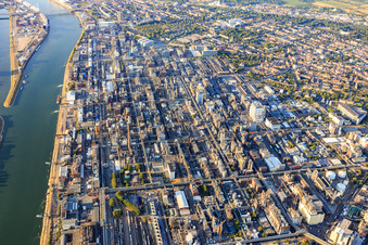 Vue d'oiseau de Quartier BASF in Ludwigshafen am Rhein dans le département Rhénanie-Palatinat, Allemagne