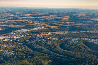 Pirmasens dans le département Rhénanie-Palatinat, Allemagne depuis l'avion
