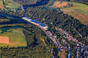 Vue aérienne de Zone industrielle W avec Weidler Speditions GmbH à le quartier Thalfröschen in Thaleischweiler-Fröschen dans le département Rhénanie-Palatinat, Allemagne