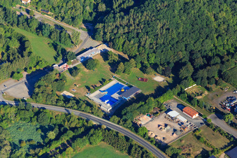 Vue aérienne de Piscine extérieure "In der Heimbach" à Meisenheim dans le département Rhénanie-Palatinat, Allemagne