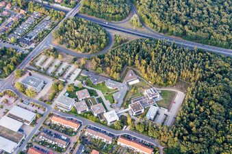 Vue aérienne de Campus - Werum Software & Systems AG et Werum IT Solutions GmbH dans le quartier de Moorfeld à le quartier Lüne-Moorfeld in Lüneburg dans le département Basse-Saxe, Allemagne