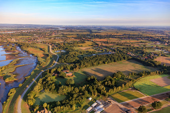 Vue aérienne de Réserve naturelle de Zollenspieker à le quartier Kirchwerder in Hamburg dans le département Hambourg, Allemagne