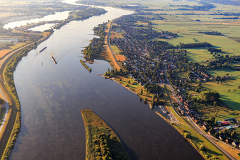 Vue aérienne de Bunthäuser Spitze dans l'Elbe à le quartier Wilhelmsburg in Hamburg dans le département Hambourg, Allemagne