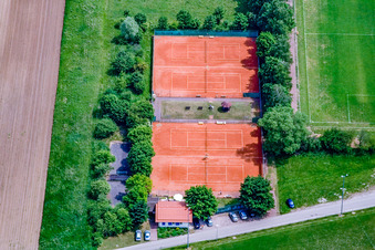 Vue aérienne de Club de tennis TC Minfeld à Minfeld dans le département Rhénanie-Palatinat, Allemagne