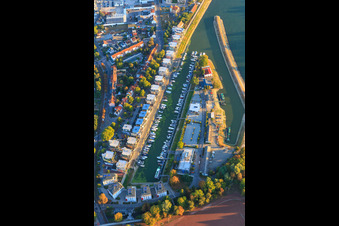 Vue aérienne de Développement de marina et de loft sur la Hafenstrasse avec SEA LIFE Speyer à Speyer dans le département Rhénanie-Palatinat, Allemagne
