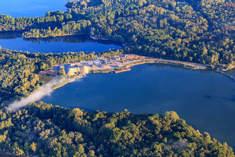Vue aérienne de Wolfgang Rohr GmbH & Co. KG / Gravière - 1er sur le Rhin à Otterstadt dans le département Rhénanie-Palatinat, Allemagne