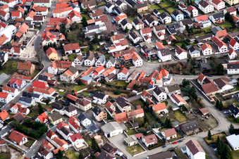 Vue aérienne de Raiffeisenstrasse x à Hagenbach dans le département Rhénanie-Palatinat, Allemagne