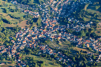 Vue aérienne de Quartier Reichenbach in Lautertal dans le département Hesse, Allemagne
