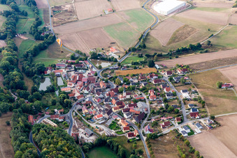 Vue aérienne de Quartier Füttersee in Geiselwind dans le département Bavière, Allemagne