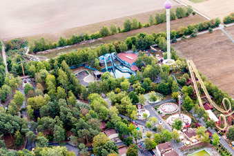 Vue aérienne de Base de loisirs - Parc d'attractions Freizeit-Land Geiselwind à Geiselwind dans le département Bavière, Allemagne