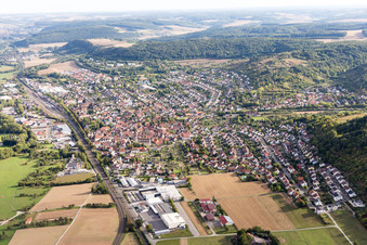 Vue oblique de Quartier Lauda in Lauda-Königshofen dans le département Bade-Wurtemberg, Allemagne