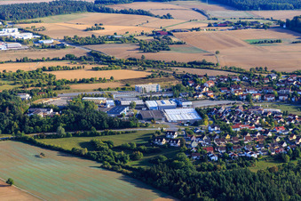 Vue aérienne de Zone industrielle de Daimlerstrasse avec AZO GmbH & Co. KG à Osterburken dans le département Bade-Wurtemberg, Allemagne