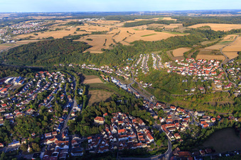 Vue aérienne de Badstr à Adelsheim dans le département Bade-Wurtemberg, Allemagne