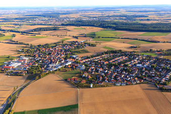Vue aérienne de Vue du Kraichgau depuis le nord à Siegelsbach dans le département Bade-Wurtemberg, Allemagne