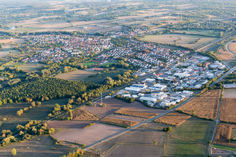 Quartier Ubstadt in Ubstadt-Weiher dans le département Bade-Wurtemberg, Allemagne d'en haut