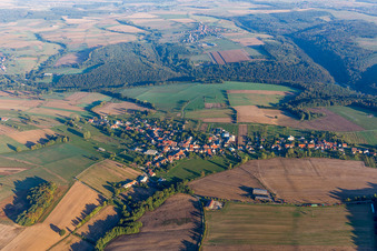 Vue aérienne de Pfalzweyer dans le département Bas Rhin, France