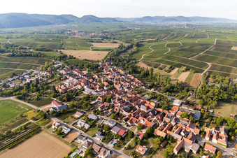 Quartier Heuchelheim in Heuchelheim-Klingen dans le département Rhénanie-Palatinat, Allemagne hors des airs