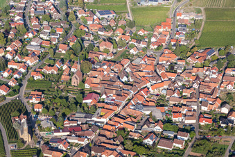 Vue aérienne de Birkweiler dans le département Rhénanie-Palatinat, Allemagne