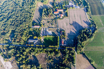 Diaconesses du Campus Lachen à le quartier Speyerdorf in Neustadt an der Weinstraße dans le département Rhénanie-Palatinat, Allemagne d'en haut