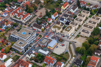 Vue d'oiseau de Au centre ville à Kandel dans le département Rhénanie-Palatinat, Allemagne