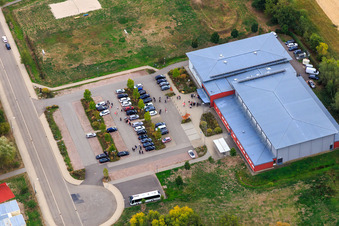 Vue oblique de Salle Bienwald à Kandel dans le département Rhénanie-Palatinat, Allemagne