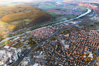 Vue aérienne de Karlstadt am Main dans le département Bavière, Allemagne