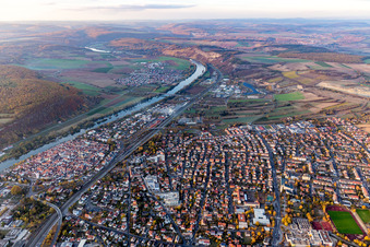 Photographie aérienne de Karlstadt am Main dans le département Bavière, Allemagne