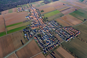 Photographie aérienne de Vue du village depuis le sud-ouest à le quartier Hayna in Herxheim bei Landau dans le département Rhénanie-Palatinat, Allemagne