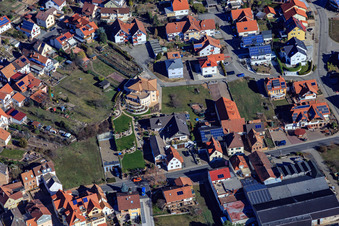 Vue aérienne de Jardin en terrasse sur la Franz-Schweizer-Straße à le quartier SaintMartin in Sankt Martin dans le département Rhénanie-Palatinat, Allemagne