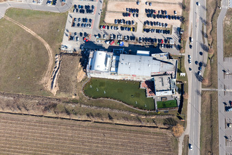 Vue oblique de Salle de remise en forme Pfitzenmeier Premium Plus Resort à Neustadt an der Weinstraße dans le département Rhénanie-Palatinat, Allemagne