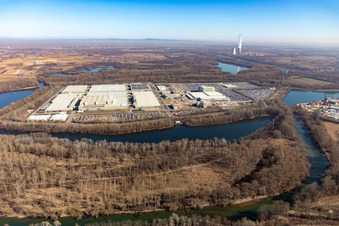 Île verte à Germersheim dans le département Rhénanie-Palatinat, Allemagne d'en haut