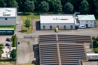 Vue aérienne de Zone commerciale d'Am Gäxwald à Herxheim bei Landau dans le département Rhénanie-Palatinat, Allemagne