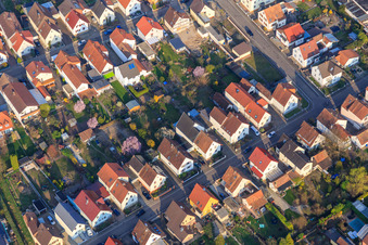 Vue aérienne de Waldstraße x Südendstr à Kandel dans le département Rhénanie-Palatinat, Allemagne