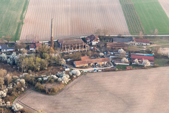 Vue aérienne de Menuiserie Hellmann à Kuhardt dans le département Rhénanie-Palatinat, Allemagne