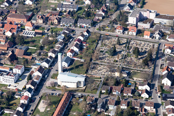 Vue aérienne de Saint Pie à Kandel dans le département Rhénanie-Palatinat, Allemagne