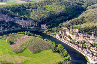 La Roque-Gageac dans le département Dordogne, France hors des airs