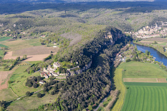Jardins de Marqueyssac à Vézac dans le département Dordogne, France d'en haut