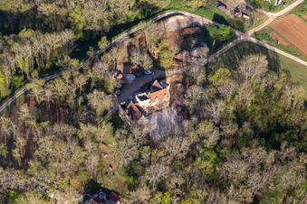 Vue aérienne de Lou Castel à Castelnaud-la-Chapelle dans le département Dordogne, France